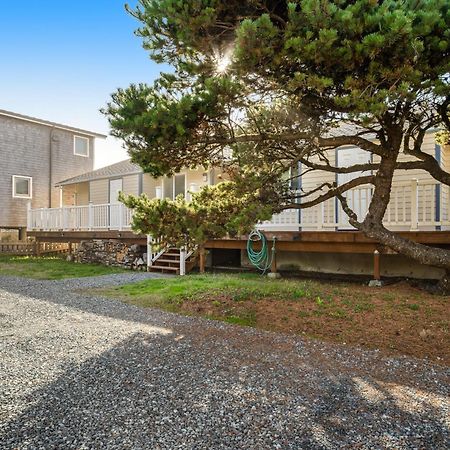 Paradise Beach Rockaway Beach Exterior photo