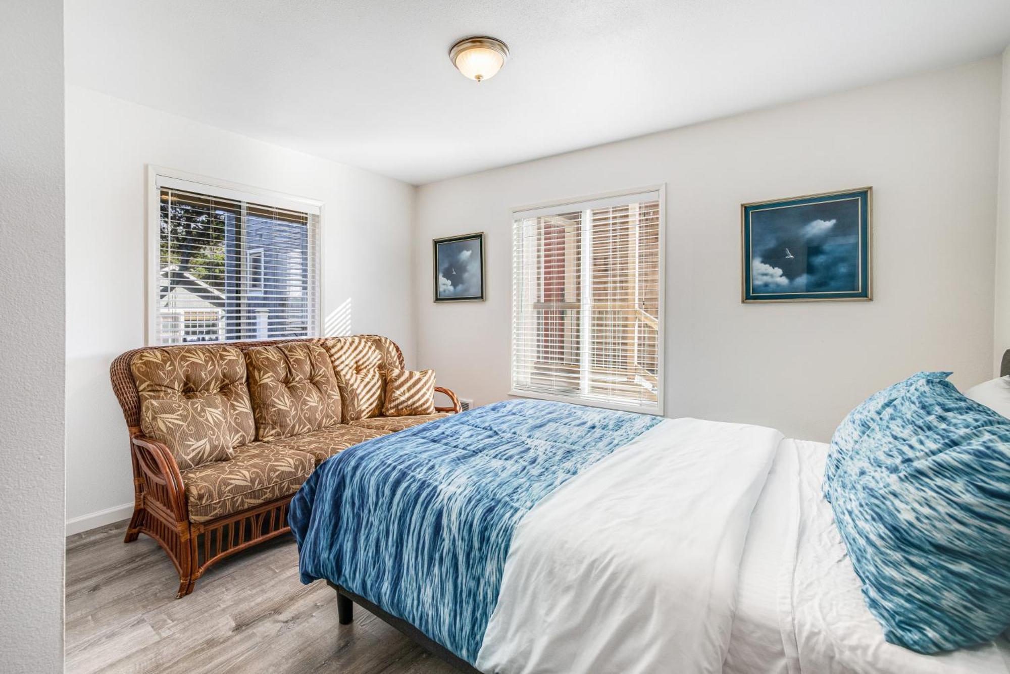 Paradise Beach Rockaway Beach Room photo