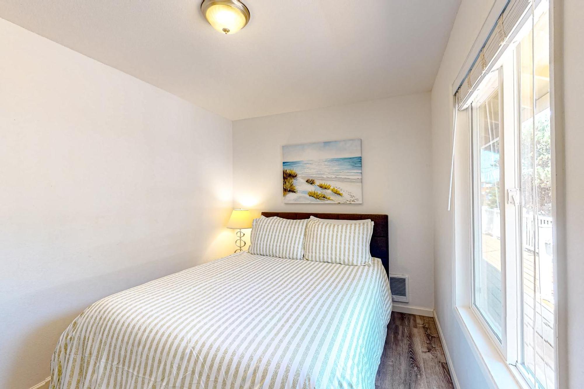 Paradise Beach Rockaway Beach Room photo