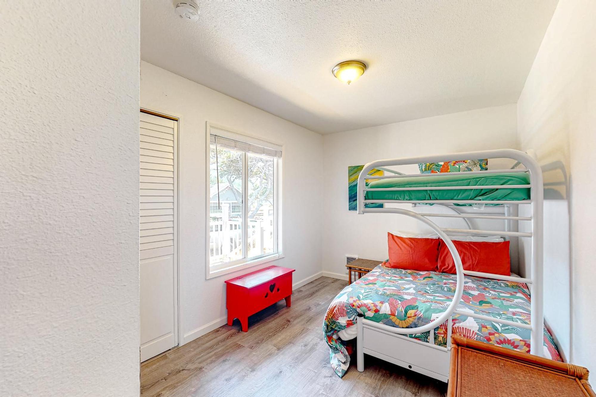 Paradise Beach Rockaway Beach Room photo